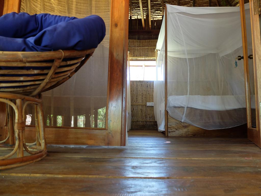 Mama Clares Hotel Sihanoukville Bagian luar foto
